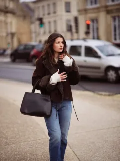 The Ultimate Guide to Choosing the Right Handbag for Every Occasion in 2025: Your Definitive Handbook - Cover Image