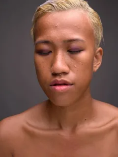 Dark spot correctors: fade hyperpigmentation by 50% with proven ingredients - Cover Image