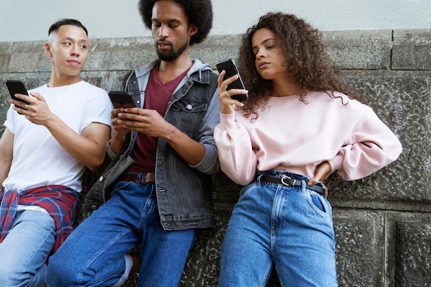 Social Media’s Impact on Fashion: Staying Ahead of Trends
