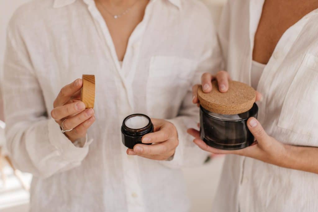 Top 7 Sustainable Skincare Brands in US for 2026 Impact